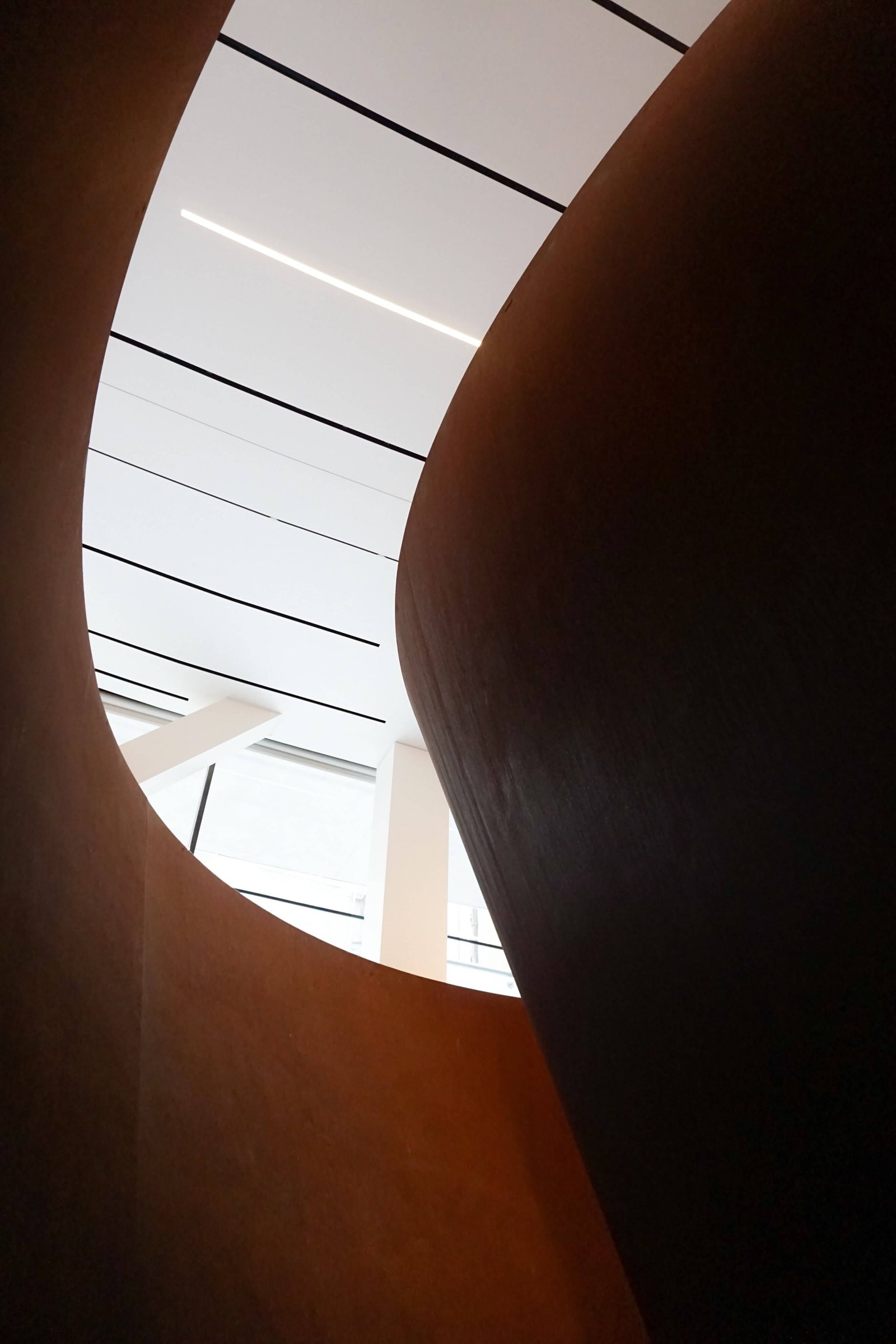 Nos chocolats Hand Light Architecture Wood White House